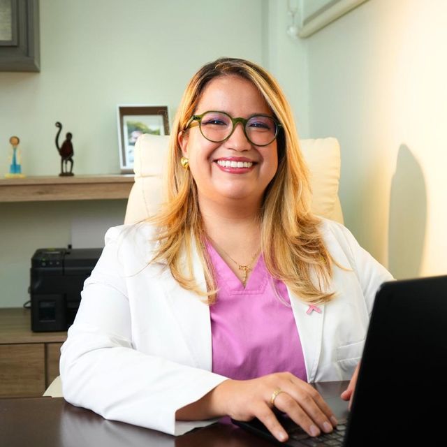 Dulce María Stephanie Díaz Meza, Cirujano oncólogo Tulancingo