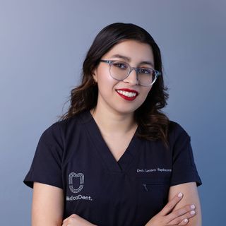 Ampliar imagen: Perla Lucero Espinosa Trejo, Dentista - Odontólogo Querétaro