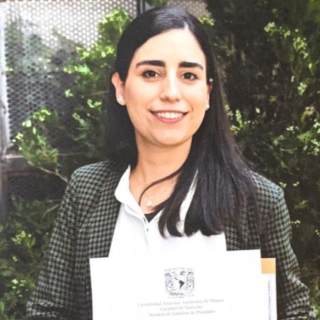 Gabriela Garza García, Endocrinólogo Ciudad de México