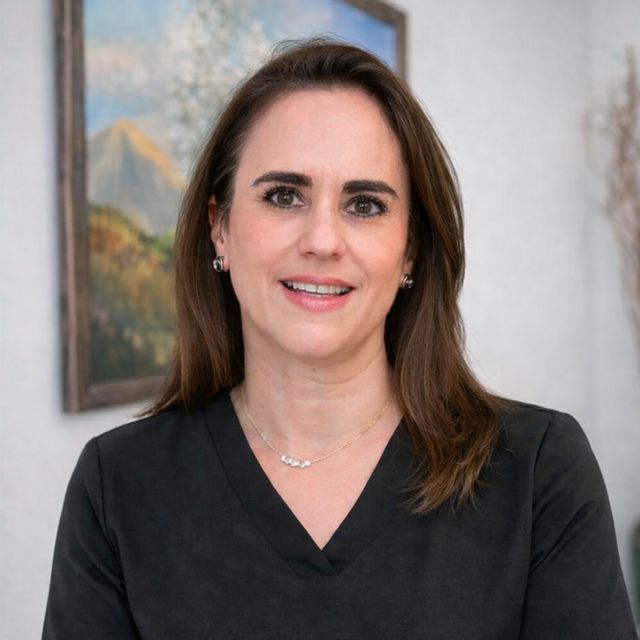 Consuelo Mancías Guerra, Hematólogo Monterrey