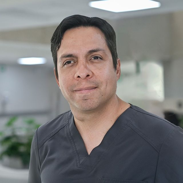 Eduardo Morales, Cirujano general Ciudad de México