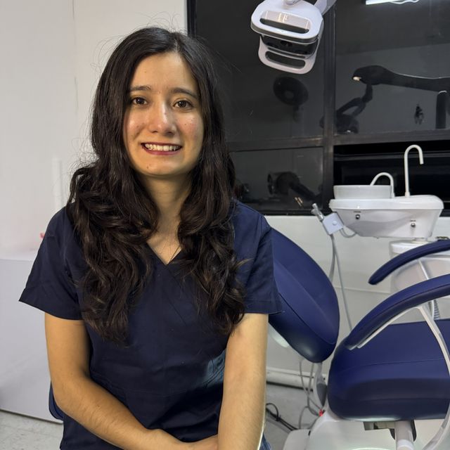 María Abigail Pérez García, Periodoncia Benito Juárez