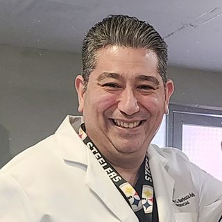 Ampliar imagen: Aurelio Guadalupe Barboza Ávila, Médico general Monterrey