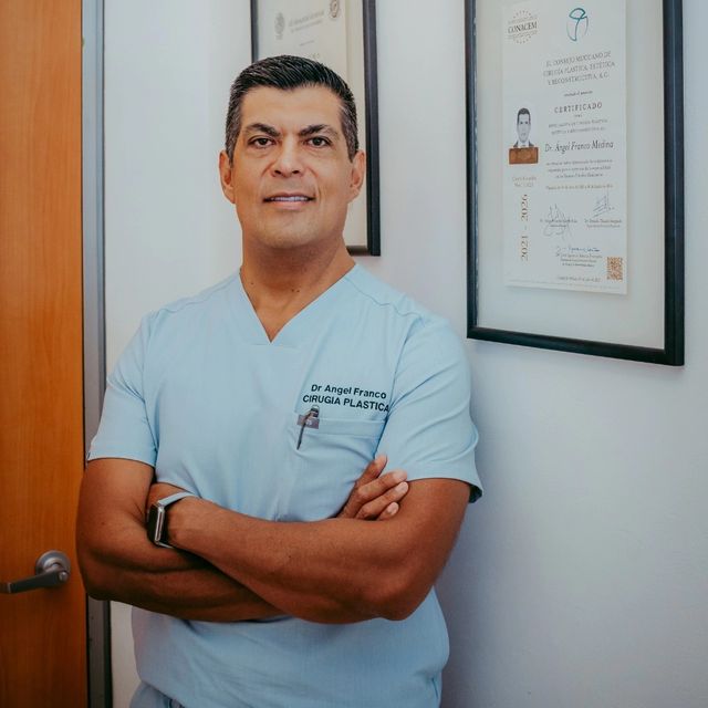 Angel Franco Medina, Cirujano plástico San Luis Potosi