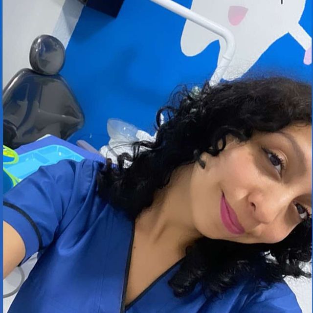 Rosa Monserrat Montoya, Dentista - Odontólogo Gustavo A Madero