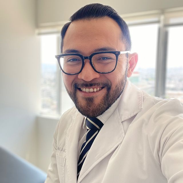 Julio Alberto Lada Xicum, Cirujano general Querétaro