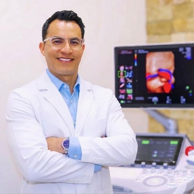 José Roberto Negrete Hernández, Ginecólogo Santiago de Querétaro