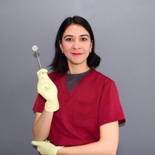 Ampliar imagen: Ilse Mariel Loyola Guayante, Dentista - Odontólogo Saltillo