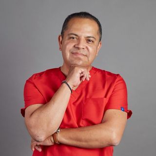 Ampliar imagen: Galo Rionda Morales, Otorrinolaringólogo Ciudad de México