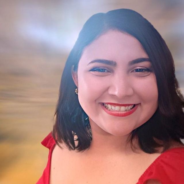 Leyla Lucia  Knapp Narvaez , Psicólogo Mérida