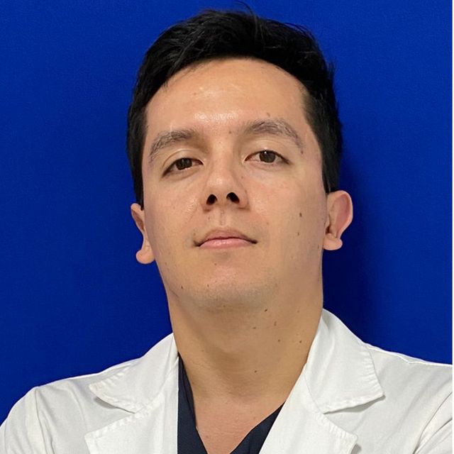 Jorge Michel Medina Ramírez, Cirujano maxilofacial Veracruz Centro