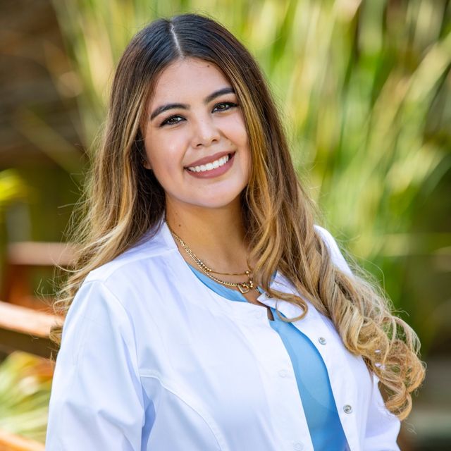 Katia Michelle Mejia Escamilla, Dentista - Odontólogo Cuernavaca