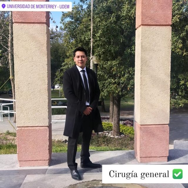 Luis Angel Arias Sosa, Cirujano general Puerto Vallarta