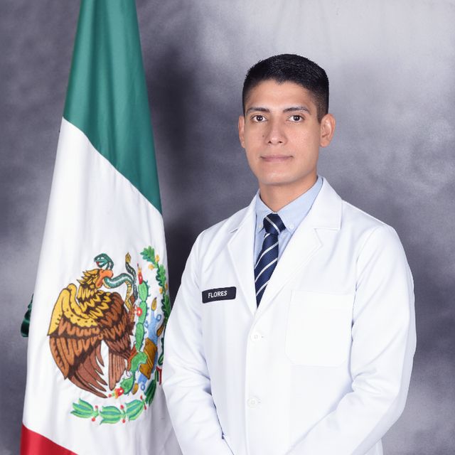 Alejandro Flores Correa, Internista Miguel Hidalgo