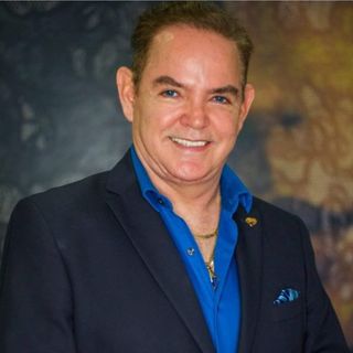 Ampliar imagen: Marco Antonio Aldaco Aguirre, Otorrinolaringólogo Tampico