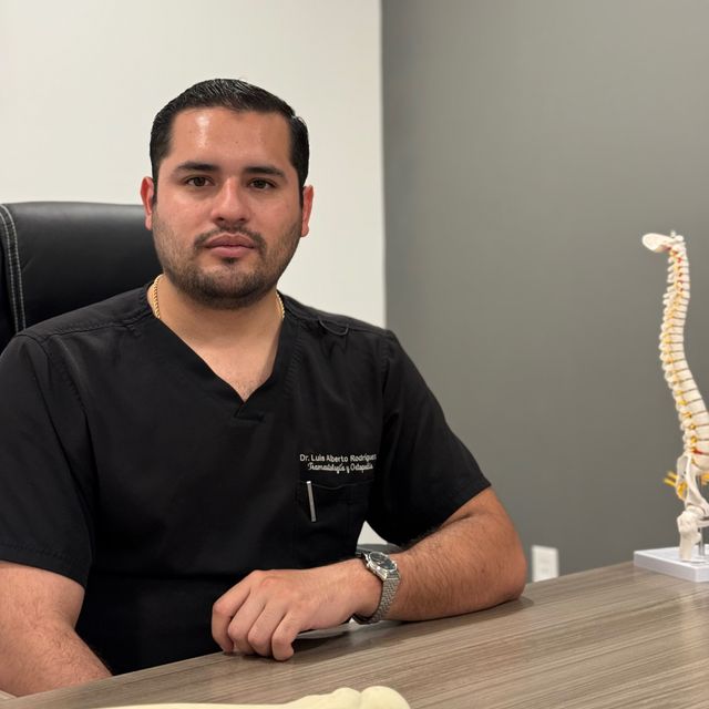 Luis Alberto Rodríguez Martínez, Traumatólogo Huixquilucan