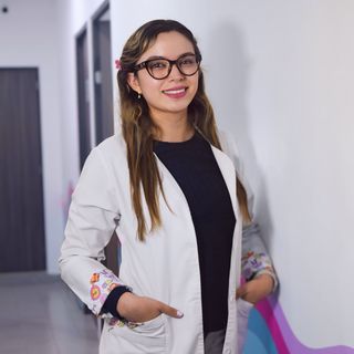 Ampliar imagen: Miriam Anaya, Pediatra Veracruz