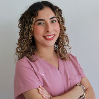 Ampliar imagen: Saydee Guadalupe Pérez Sánchez, Dentista - Odontólogo Mérida