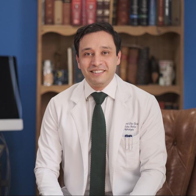 Juan Daniel Diaz Garcia, Nefrólogo Ciudad de México