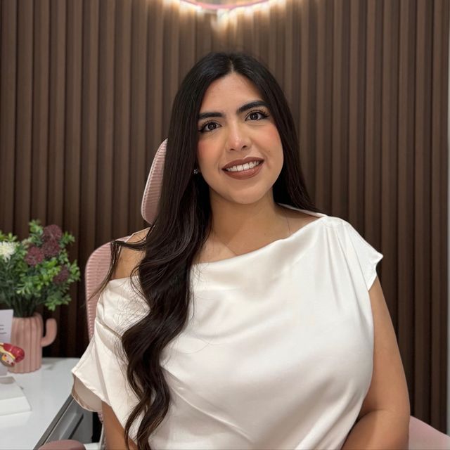 Marla Xiomara Esparza Uribe, Ginecólogo Navojoa