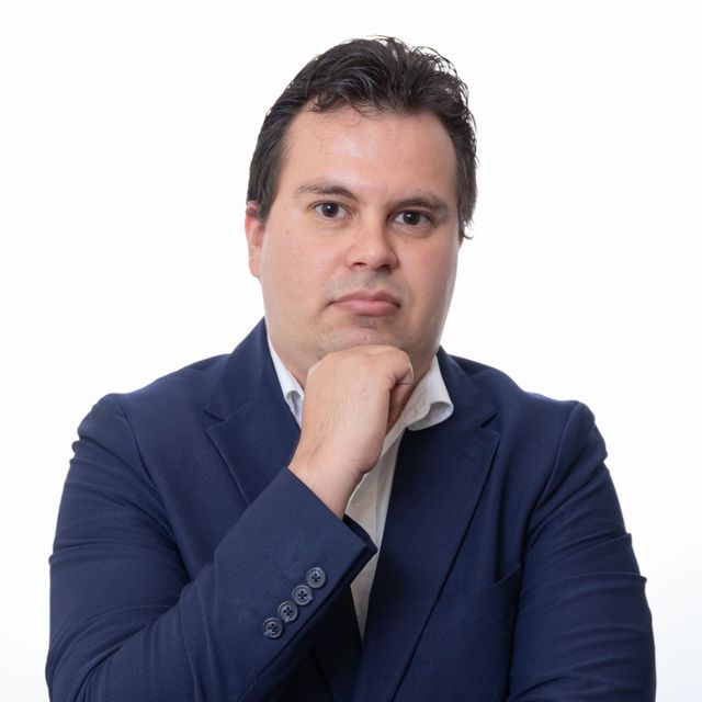 Raúl Gutiérrez, Psicólogo Nuevo Leon