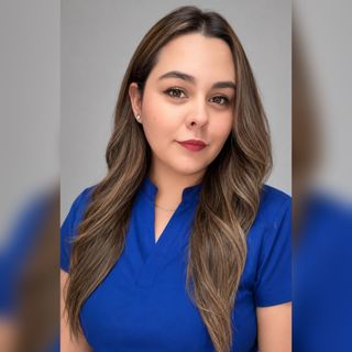 Andrea Lissette Herrera Bernal, Dentista - Odontólogo Ciudad de México