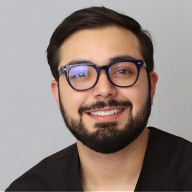 Sebastian Enrique Pérez Alvarez, Dentista - Odontólogo Guadalajara