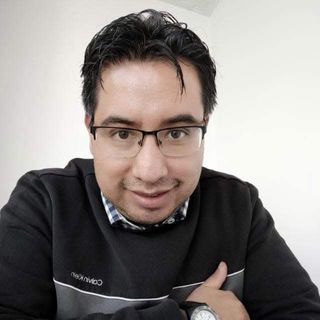 Ampliar imagen: Víctor Hugo Martínez García, Terapeuta complementario Benito Juárez