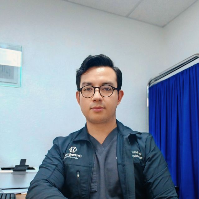 Sebastian Chavero Olmos, Médico general Ciudad de México