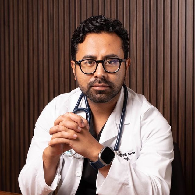 Francisco Javier Porquillo Cortés, Endocrinólogo Puebla