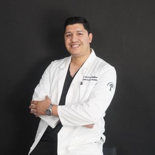 Dr. Saab Karam Magallanes