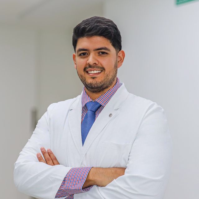 Juan Alvarado de Avila, Ortopedista Torreon