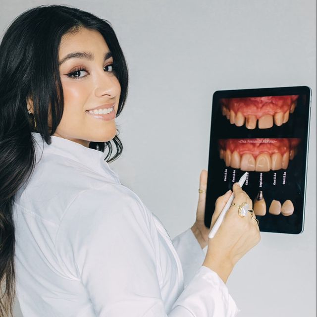 Fernanda Moreno, Dentista - Odontólogo Miguel Hidalgo