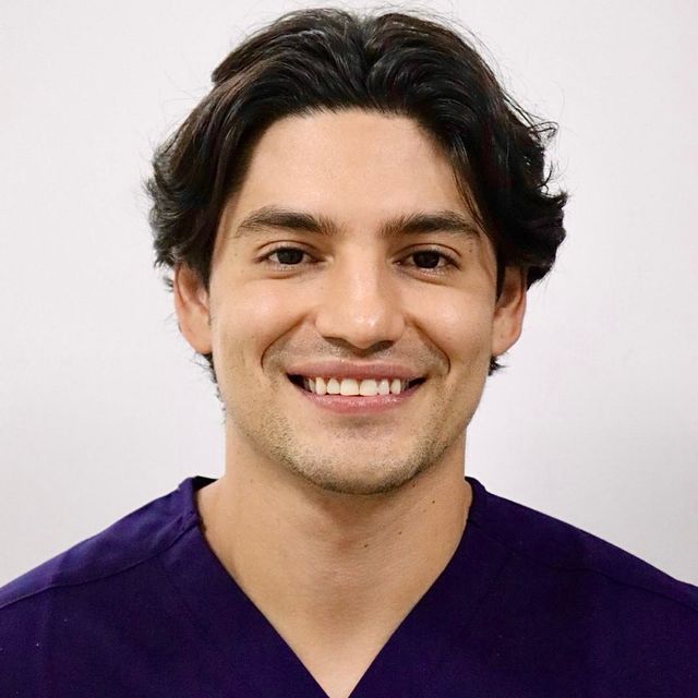 Edgar Lomelí Legaspi, Dermatólogo Santiago de Querétaro