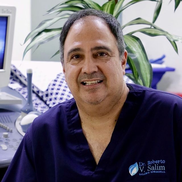 Roberto V. Salim, Ginecólogo Zapopan