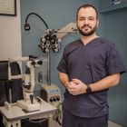 Dr. Eduardo Amézquita García