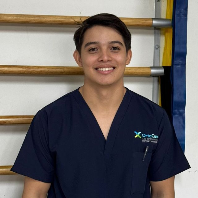 Pedro Javier Álvarez Centeno, Fisioterapeuta Mérida