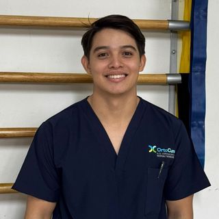 Ampliar imagen: Pedro Javier Álvarez Centeno, Fisioterapeuta Mérida