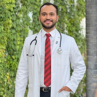Héctor García Ballesteros, Médico general Zapopan
