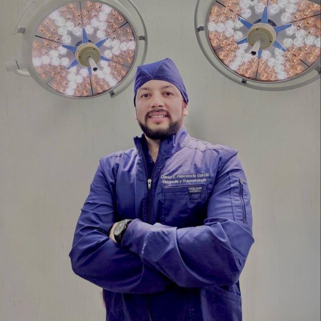 Daniel Eduardo Plascencia Garcia, Ortopedista Guadalajara