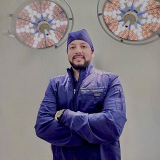 Ampliar imagen: Daniel Eduardo Plascencia Garcia, Ortopedista Guadalajara