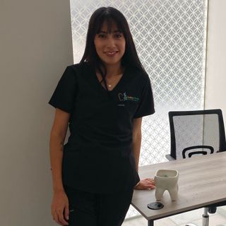 Ampliar imagen: Daniela Elizabeth Alejandre Cristobal, Dentista - Odontólogo Puebla