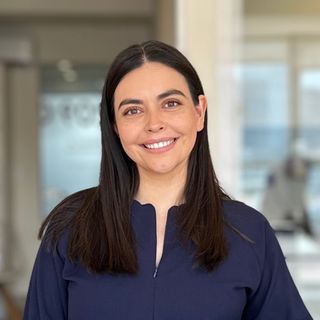 Ampliar imagen: Natalia Carolina Corona Gómez, Dentista - Odontólogo Querétaro