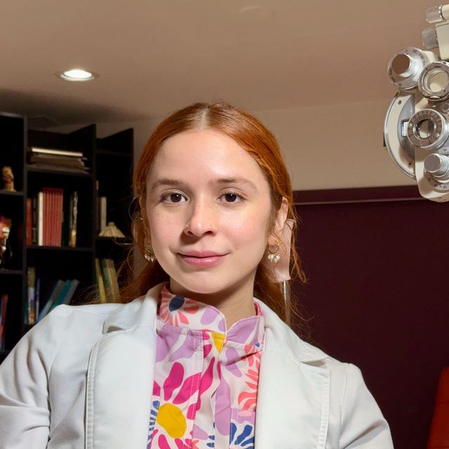 Sara Elena Cortés Osuna, Oftalmólogo Ciudad Juarez