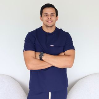 Ampliar imagen: Andres J. Rosales Salas, Médico general Nuevo Leon