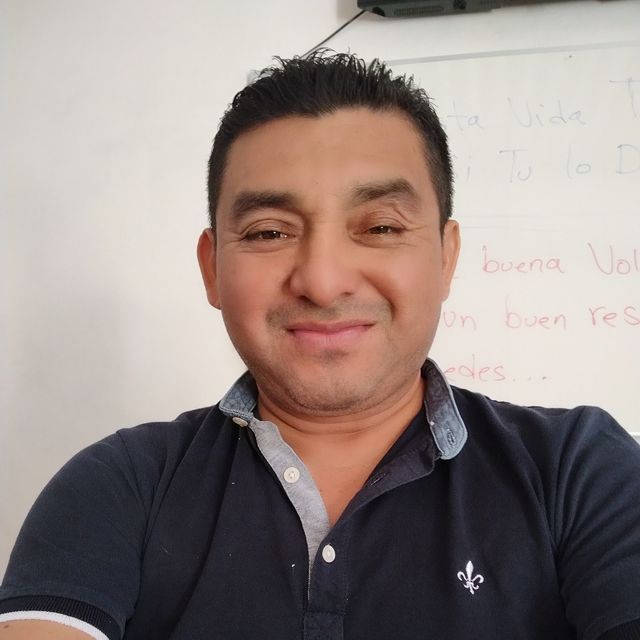 Guillermo Alberto Contreras Cruz, Psicólogo Ticul