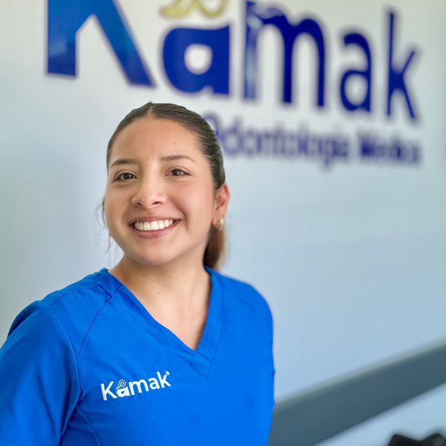 Brenda Berenice Valdéz Peralta, Dentista - Odontólogo San Andres Cholula