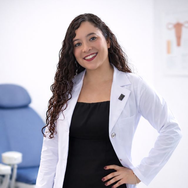 Claudia Selene Corona Alvarez, Médico general Puerto Vallarta