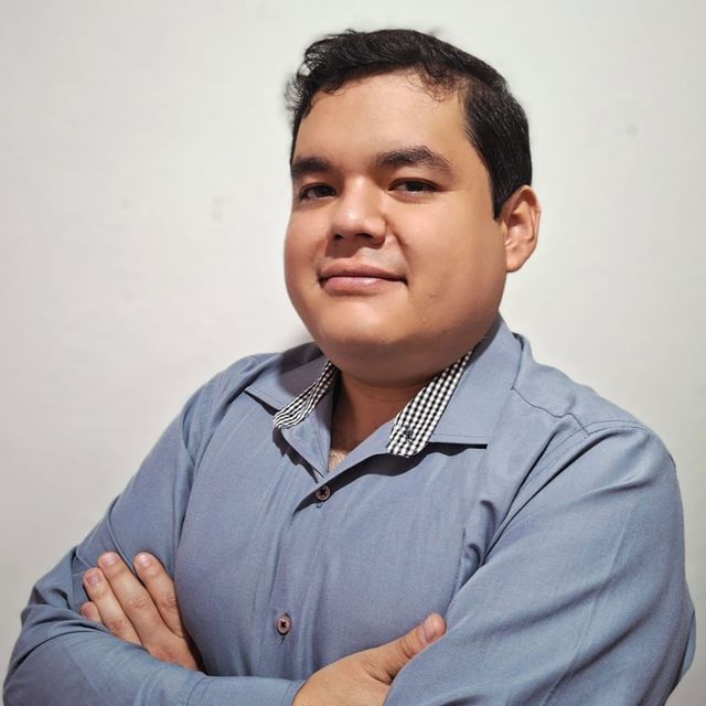 Raúl González Cuervo, Médico general Nezahualcóyotl