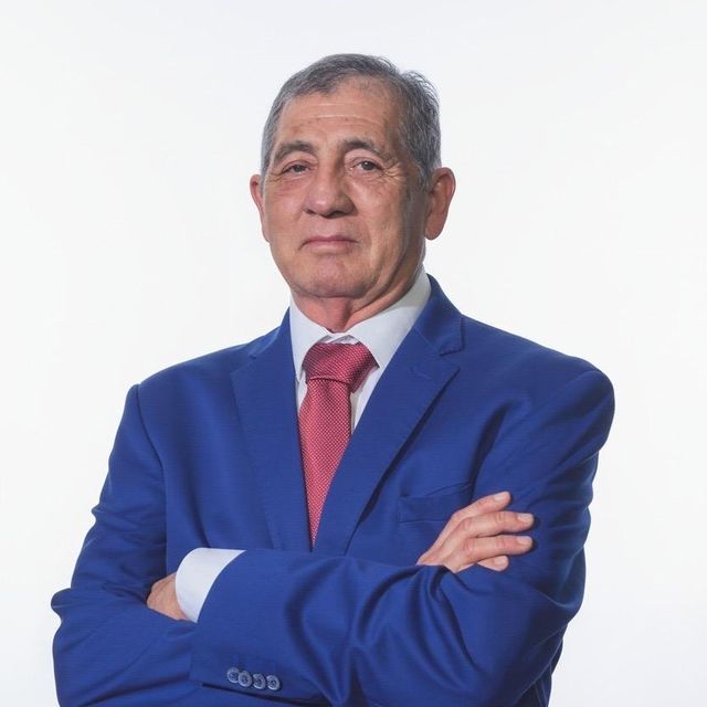 Roberto Solís Pérez, Ginecólogo Veracruz